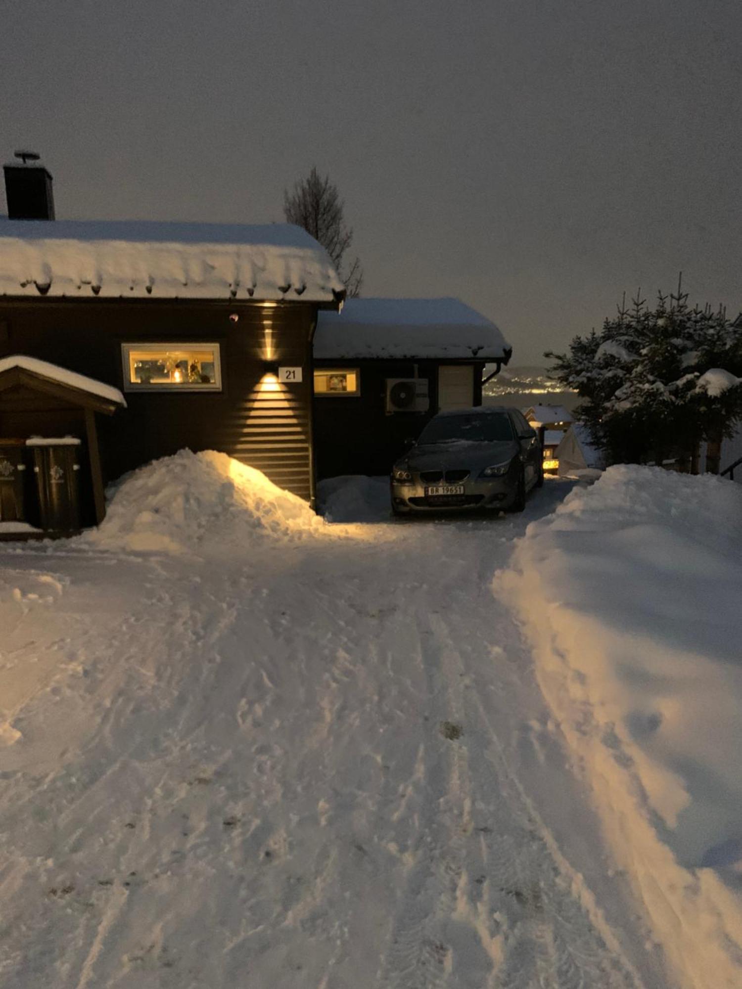 Rom Sentralt I Tromso Apartment Luaran gambar